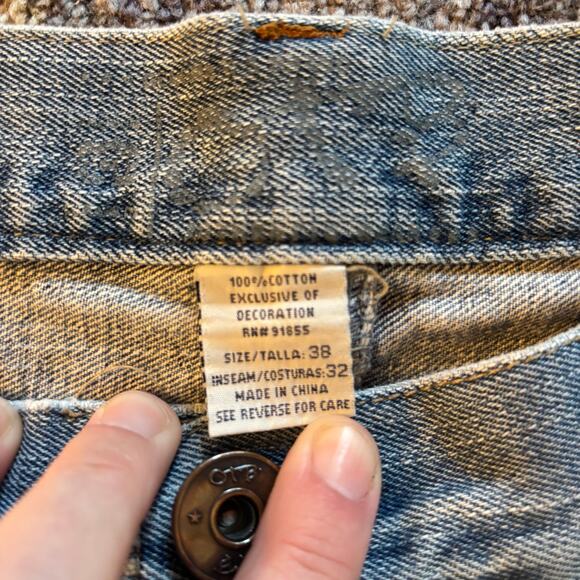 OTB One Tough Brand Men's Relaxed Straight Medium Wash Jeans Y2K Sz 38X32 - Picture 4 of 11